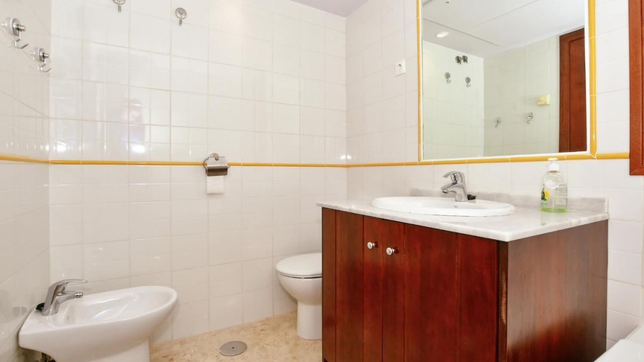 Apartamento La Recoleta Торевиеха Екстериор снимка