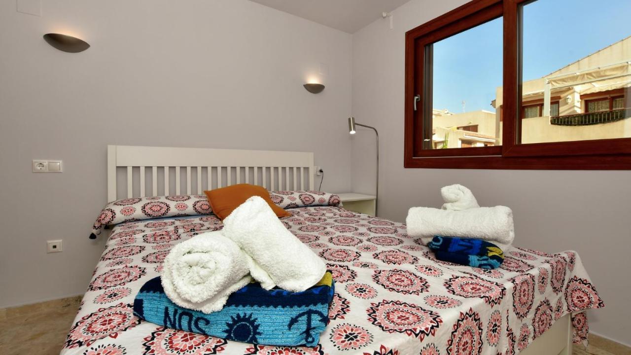 Apartamento La Recoleta Торевиеха Екстериор снимка