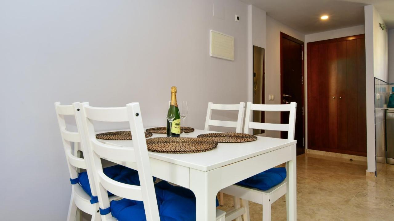 Apartamento La Recoleta Торевиеха Екстериор снимка