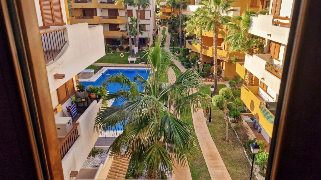 Apartamento La Recoleta Торевиеха Екстериор снимка