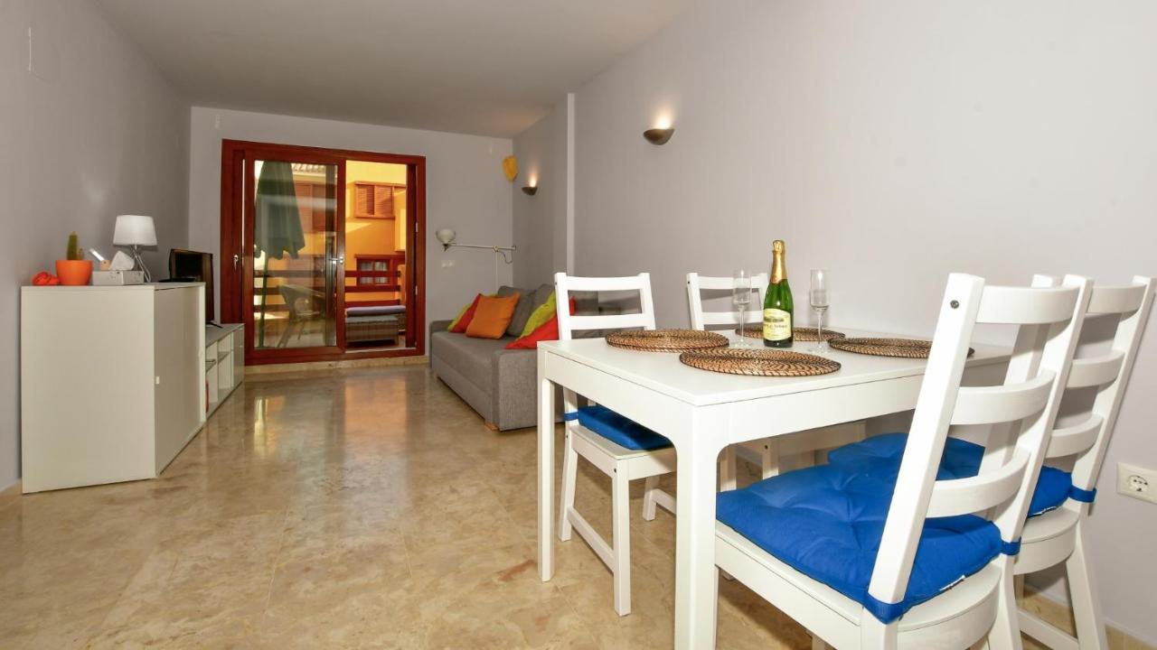 Apartamento La Recoleta Торевиеха Екстериор снимка